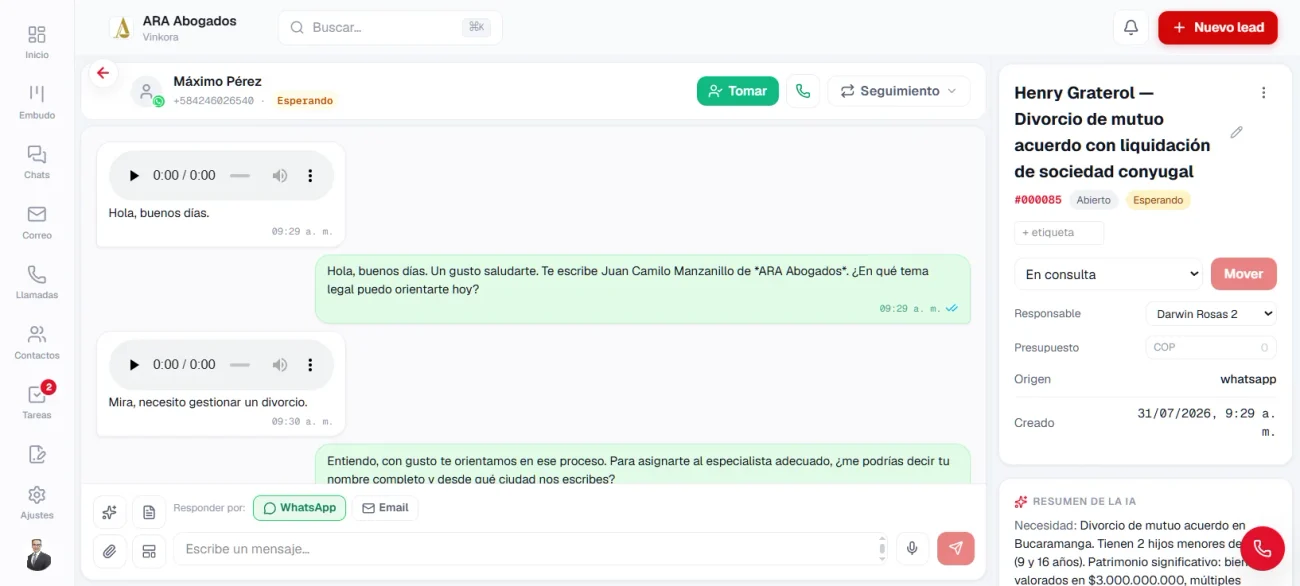 Chat de WhatsApp en el CRM: el agente de IA conversa con un lead